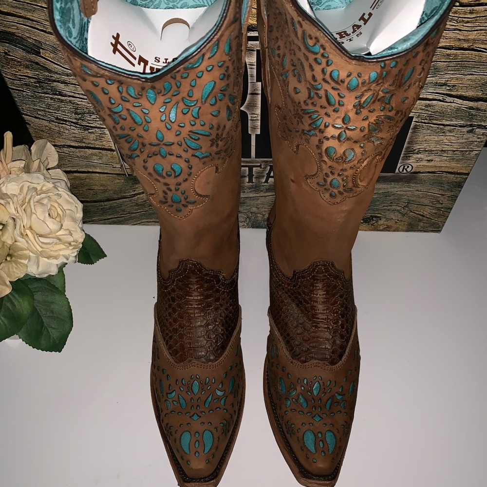 CORRAL Boots Honey/ Python Fango/ Turqouise